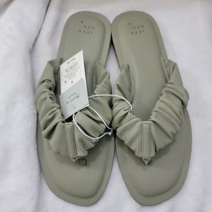 A new day women sandals